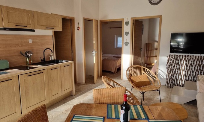 Lezignan-Corbieres House | Gîte Terrô Blancô - Deux Chambres