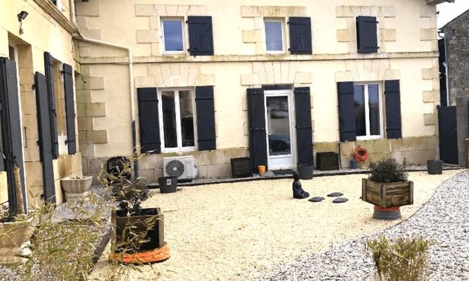 Bois House | Gîte zen près thermes de jonzac