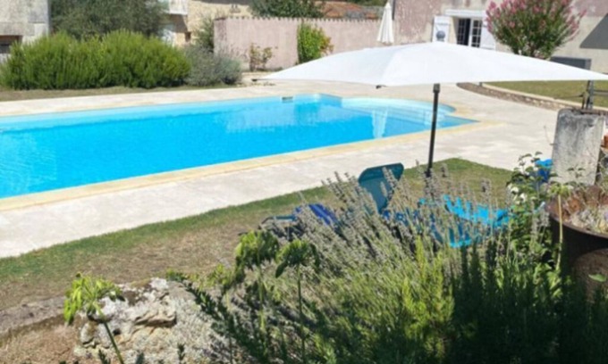 Sainte-Croix-de-Mareuil House | Gîtes La Grange