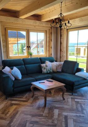 Istebna House | Górskie Przysiółki w Koniakowie - Dom z bala JODEŁKA