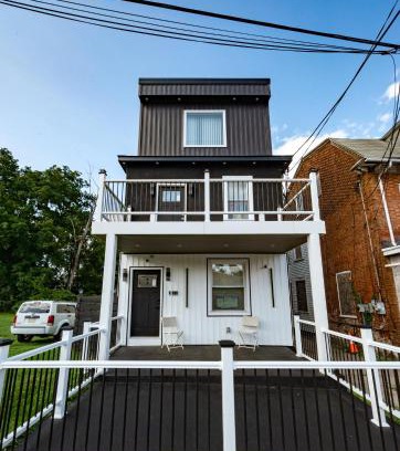 Darby Apartment | G O G Building