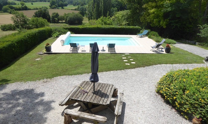 Valprionde House | Gabriel" gite sleeps 9+ 2 shower rooms