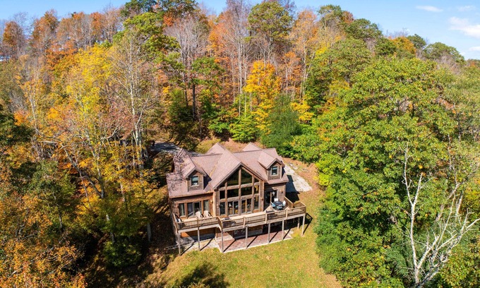Mace Cabin | Game Room, Deck + Views: Idyllic Slaty Fork Cabin