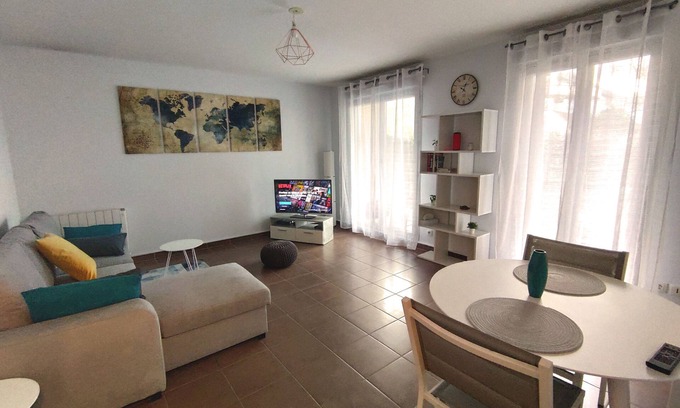 Mantes-la-Jolie Apartment | Garden apartment - 41 m² - 1 Bedroom