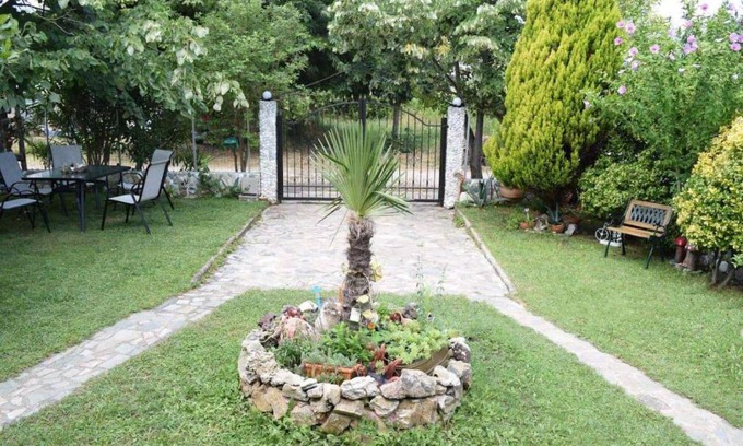 Leptokaria Villa | Garden's Villa