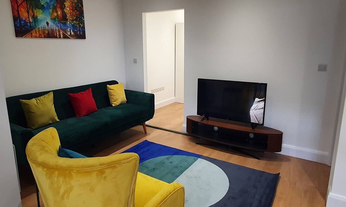 Belvedere Apartment | Garland Stylish Apartment 2 In Greater London