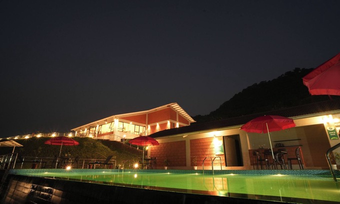 Mhsala Hotel | Gaurav Lords Resort Shrivardhan