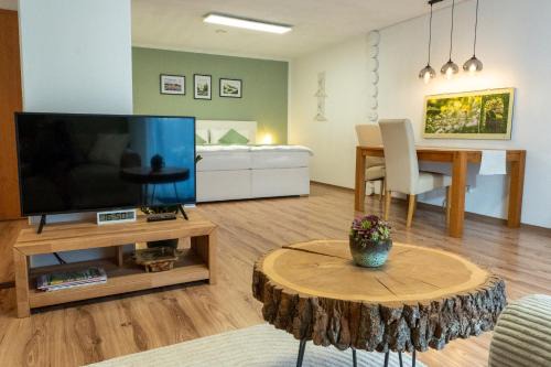 Weissenstein Apartment | Gemütliche Ferienwohnung "Zum Kalten Feld"