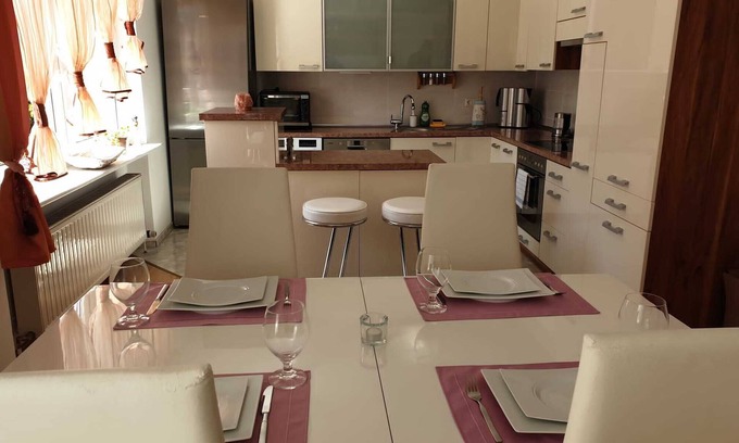 Amberg Apartment | Gemütliche Ferienwohnung in Ruhigem Ambiete