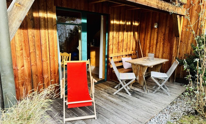 Oberammergau Apartment | Gemütliche, Modern Ausgestattete Ferienwohnung mit Sonnenterasse und Bergblick