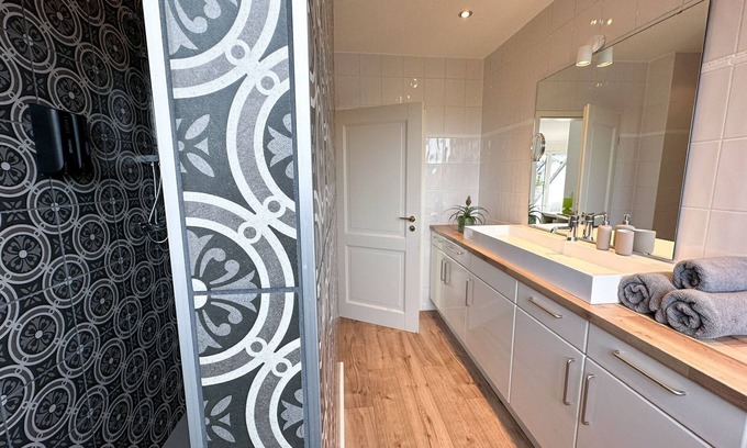 Neuwied Apartment | Gemütliche Wohnung in Neuwied Rodenbach mit Nähe zum Rhein und Waldlandschaft