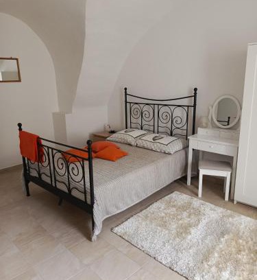 Bruck an der Leitha Apartment | gemütlicher Sommer Appartement