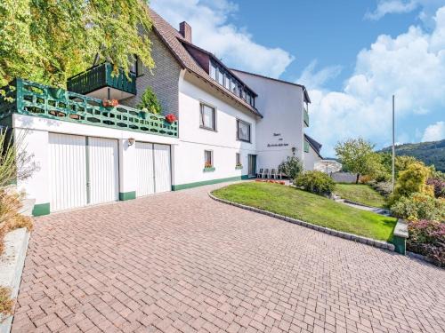 Titmaringhausen Apartment | Geräumiges Apartment am Waldrand im Sauerland