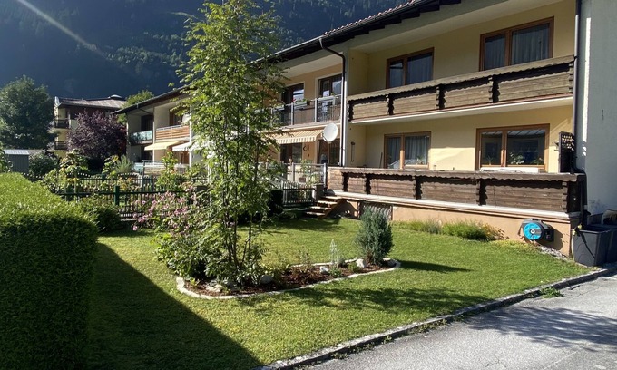 Bockstein Apartment | Geräumiges Appartement mit Sensationellem Ausblick