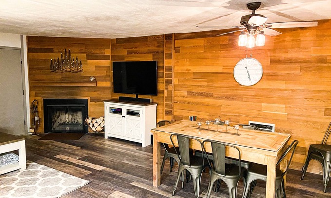 Brian Head Condo | Giant Steps #44 - ski in/out - great location to the slopes