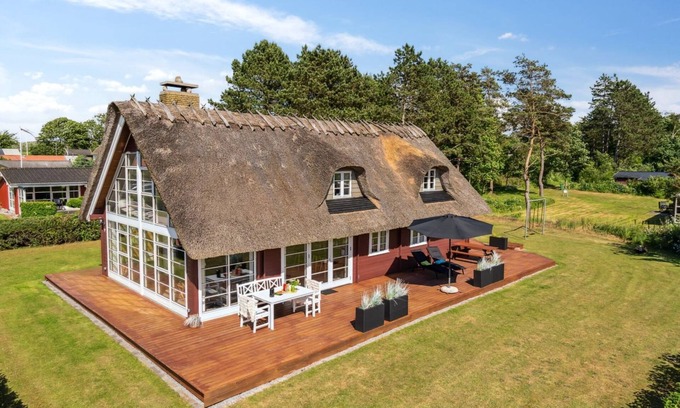 Faldsled House | "Ginnie" - 300m from the sea by Interhome