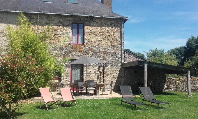 Pannece House | GITE "BAMBOU" 5 people