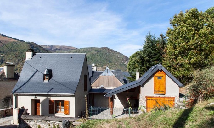 Bazus-Aure House | GITE CALME