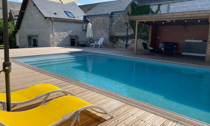 Veuves House | GITE CHEZ COCOTTE 4/6P EN BORD DE LOIRE AVEC PISCINE CHAUFFEE