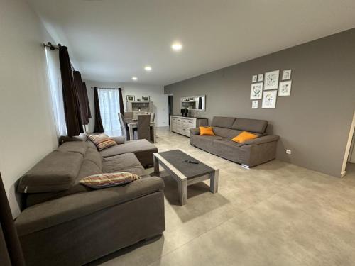 Arjuzanx House | Gite commanday