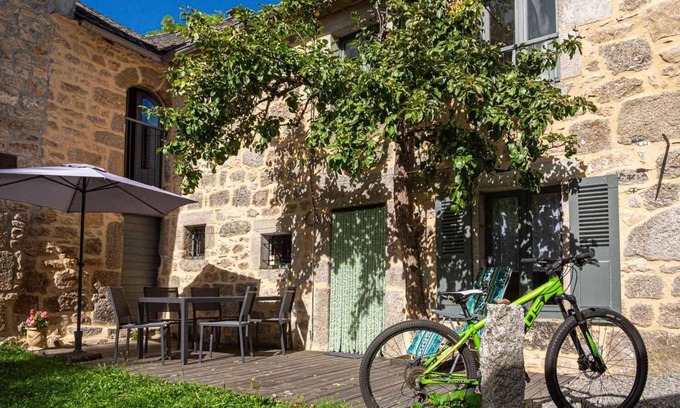 Saint-Alban-sur-Limagnole House | Gite Cantagrel - SAINT-ALBAN-SUR-LIMAGNOLE