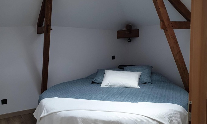 Saint-Martin-Lacaussade House | Gîte Jeanmonet 'located in the heart of the vineyard Blayais