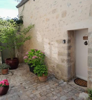 Senlis Apartment | Gite La folie de Séraphine