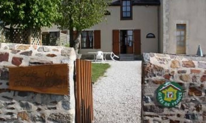 Saint-Leonard-des-Bois Cottage | Gite Saint-Léonard-des-Bois, 3 bedrooms, 6 persons