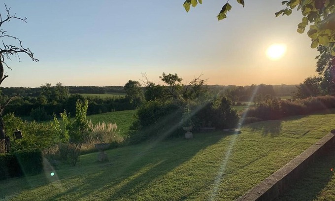 Sarce Cottage | Gite Sarcé, 5 bedrooms, 10 persons