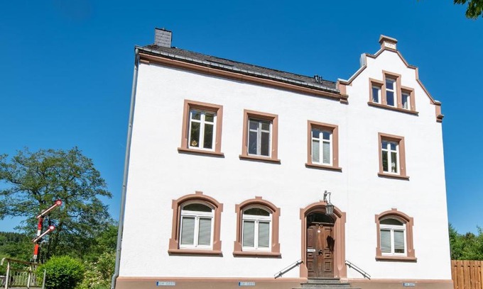 Juenkerath House | Glaadter Hütte