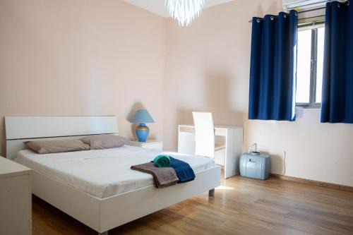 Msida Apartment | Golden Stay - 4BR Stylish Apartment for Group