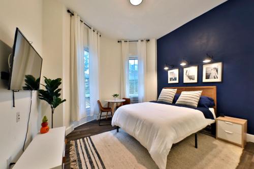 Columbus Apartment | Good Hotels Boston