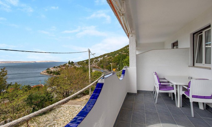 Baric Draga Apartment | Gorgeous apartment in Lukovo Sugarje