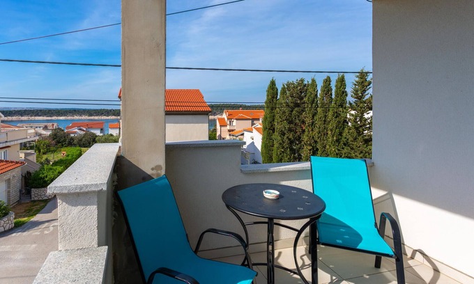 Barbat na Rabu Apartment | Gorgeous apartment in Barbat with Wi-Fi