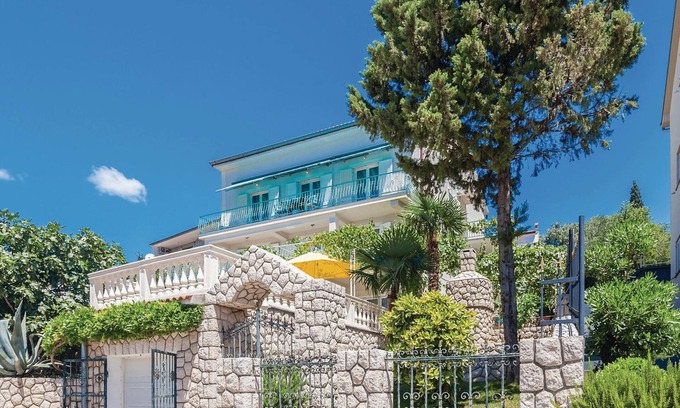 Dramalj Apartment | Gorgeous apartment in Dramalj