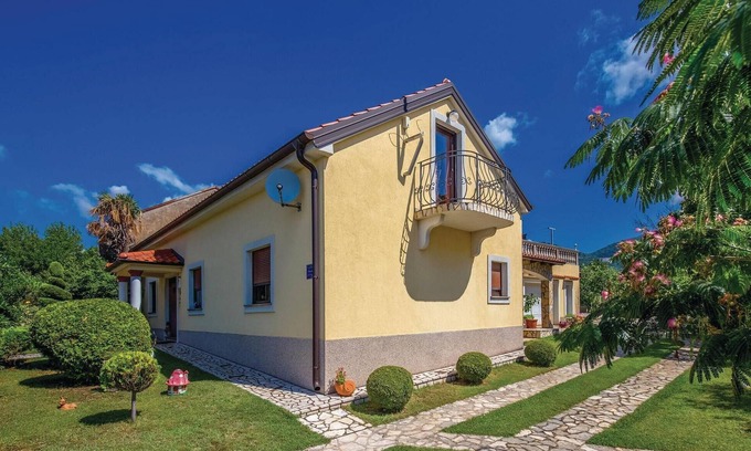 Hreljin Apartment | Gorgeous apartment in Hreljin