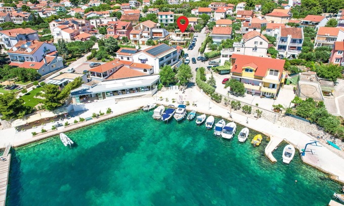 Brodarica House | Gorgeous home in Brodarica