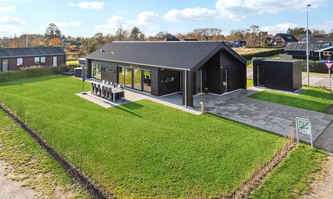 Nørre Hurup House | Gorgeous home in Hadsund with sauna