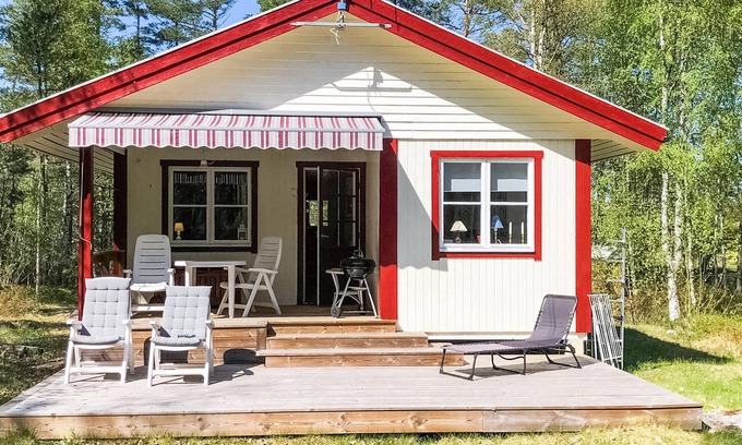 Herrang House | Gorgeous home in Herräng with kitchen