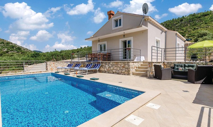 Dubrovnik House | Gorgeous home in Zaton Veliki