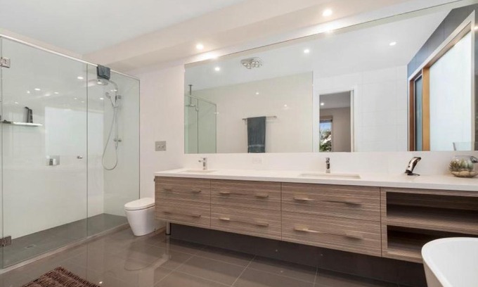 Rosebud House | Gorgeous Private Home with 4 BD and Private POOL