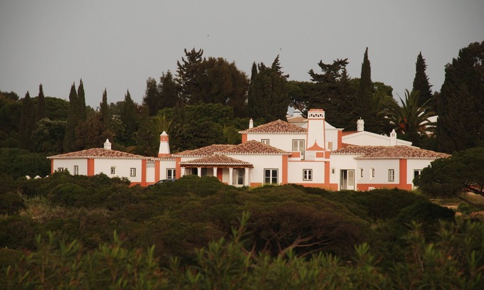 Vale de Covo Villa | Gorgeous XL cliff top sea front villa with exclusive location