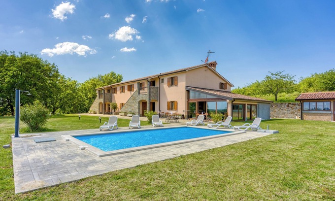 Gracisce Apartment | Grad Inn Boutique Villa Apt Lavander, Gračišče, Slovenia