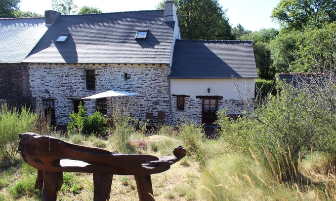 Paimpont House | Grand Gîte de Barenton sleeps 12 + Nordic bath/SPA