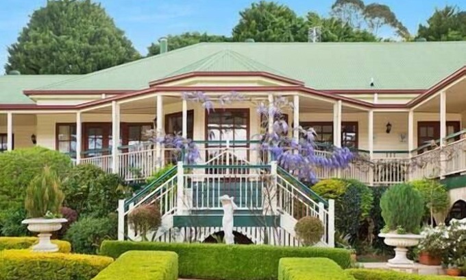 Balmoral Ridge House | Grand Hinterland Queenslander - for Groups Close to Maleny & Montville