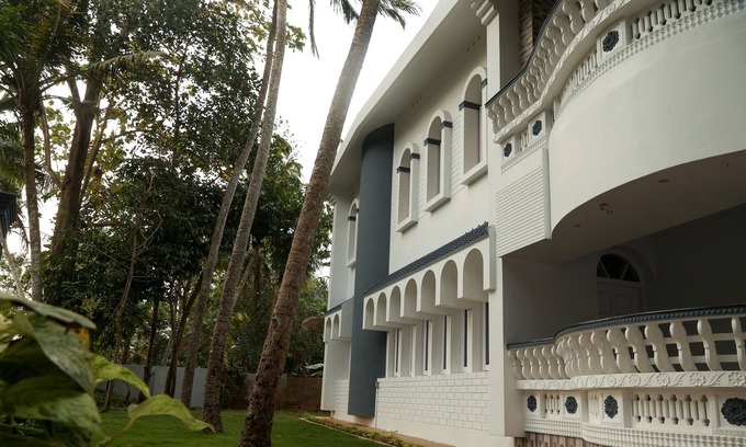 Neyyattinkara Villa | Grandeur Inn Bed & Breakfast, home away from home!