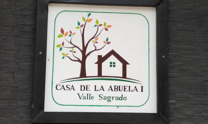 Yucay Hotel | GRANDMOTHER'S HOUSE I - YUCAY, CUSCO, PERU