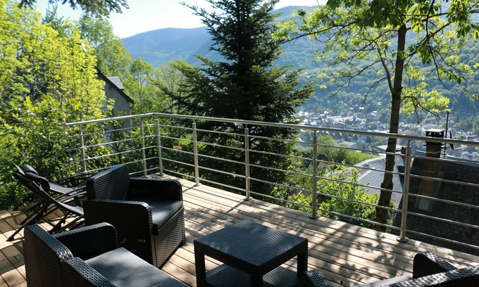 Cadeilhan-Trachere House | Great Pyrenees typical barn furnished with all modern comforts