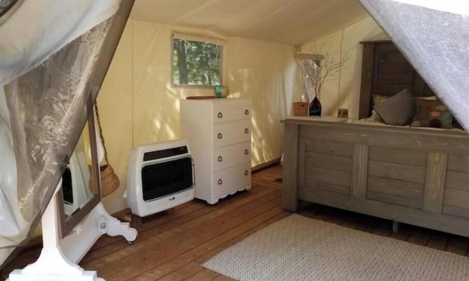 Chatsworth Cabin | Greyridge Glamping "Paradise Island " Retreatnn