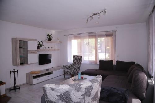 Kandern Apartment | Großzügige Ferienwohnung Aissa Mit Offenem Kamin